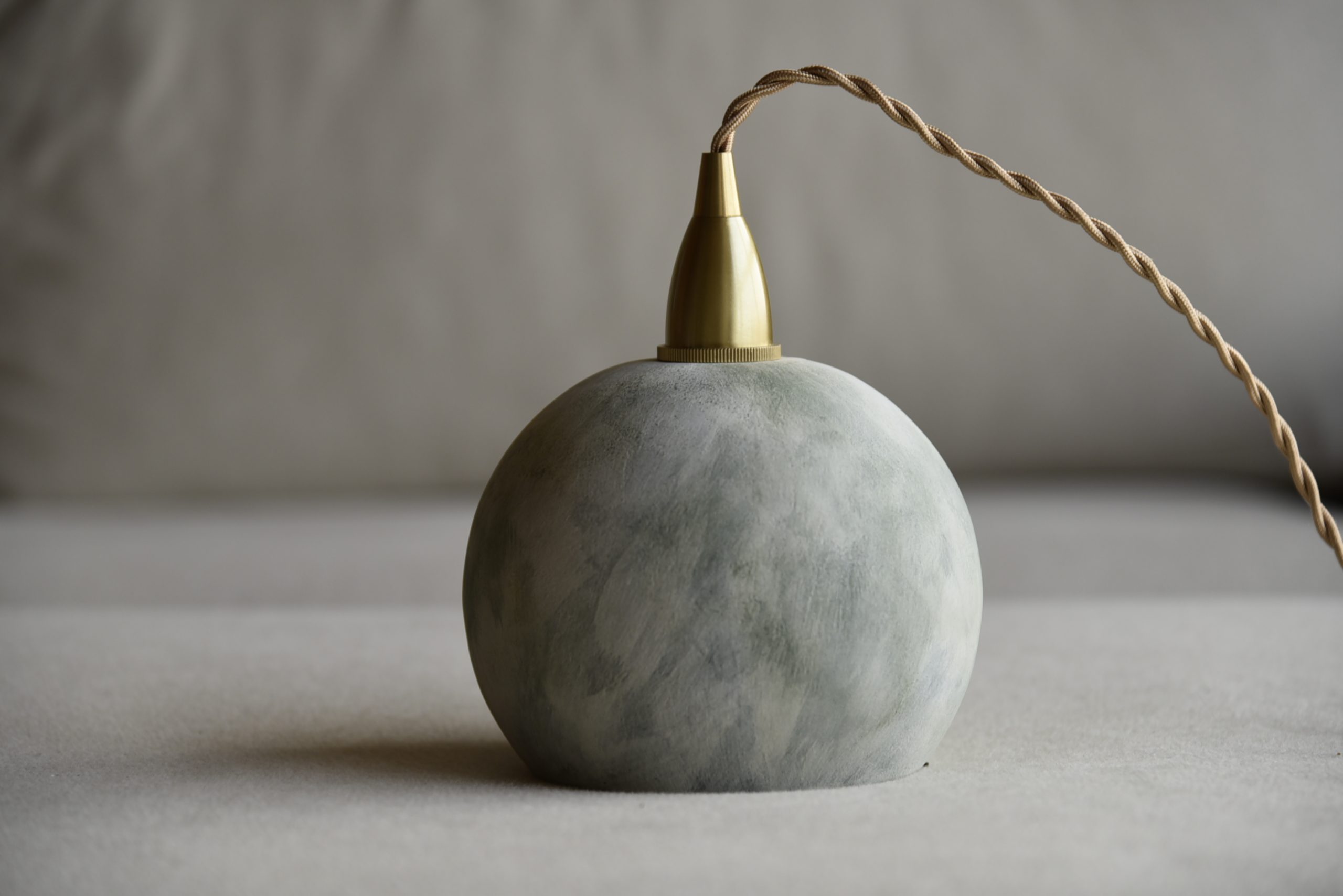 球型吊燈-綠白 E14 直徑14