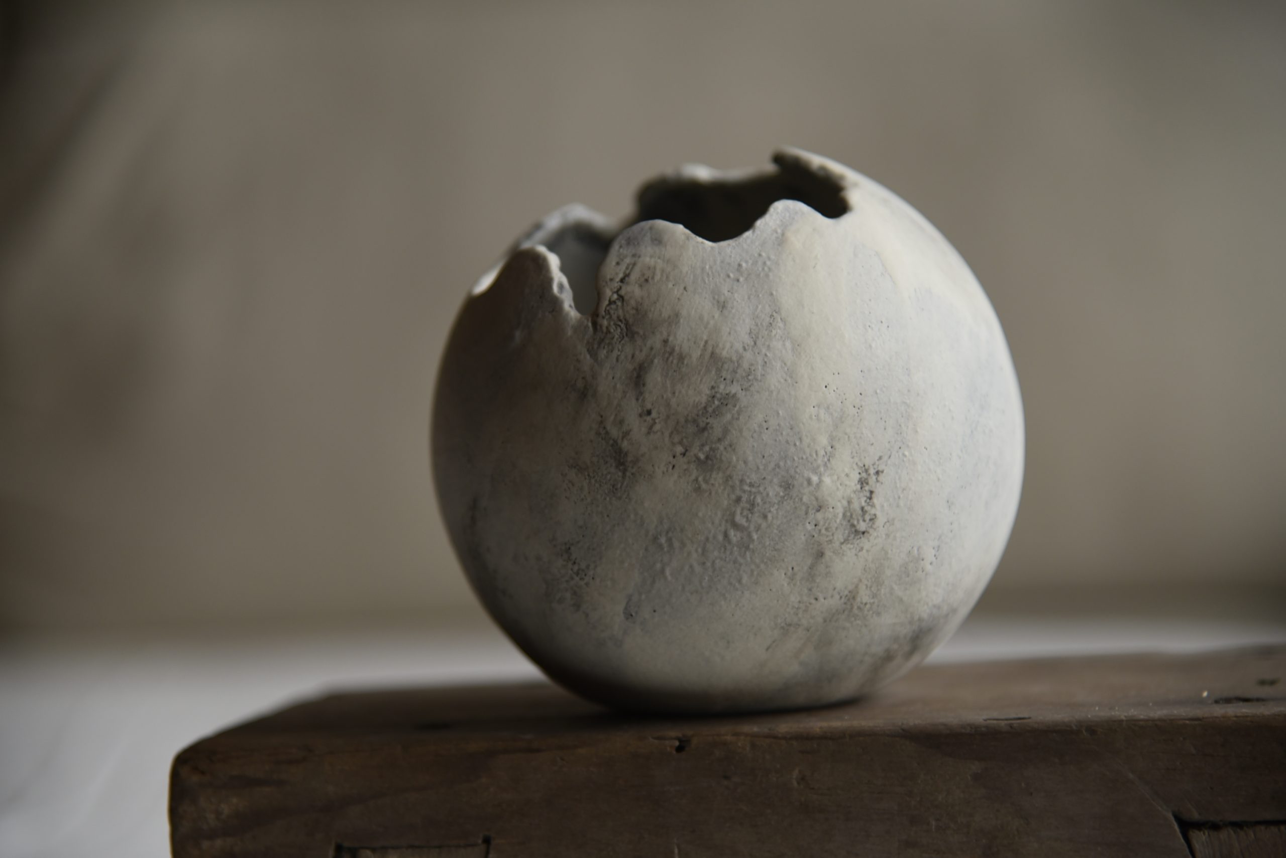 球型花器-墨白 12cm